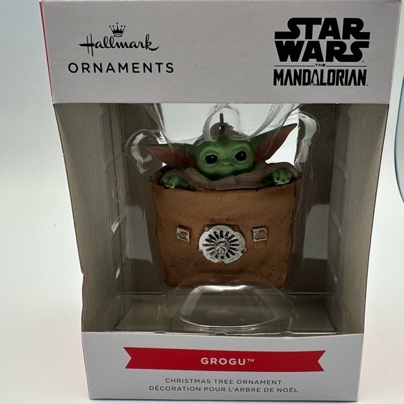 Available to ship Dec 4 4Hallmark Ornament Star Wars - the Mandalorian Grogu - Picture 2 of 7